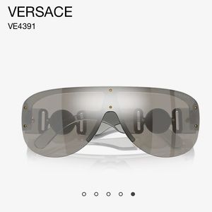 ***AUTHENTIC MEN’s VERSACE SUNGLASSES                    MODEL # 4391 311/5G